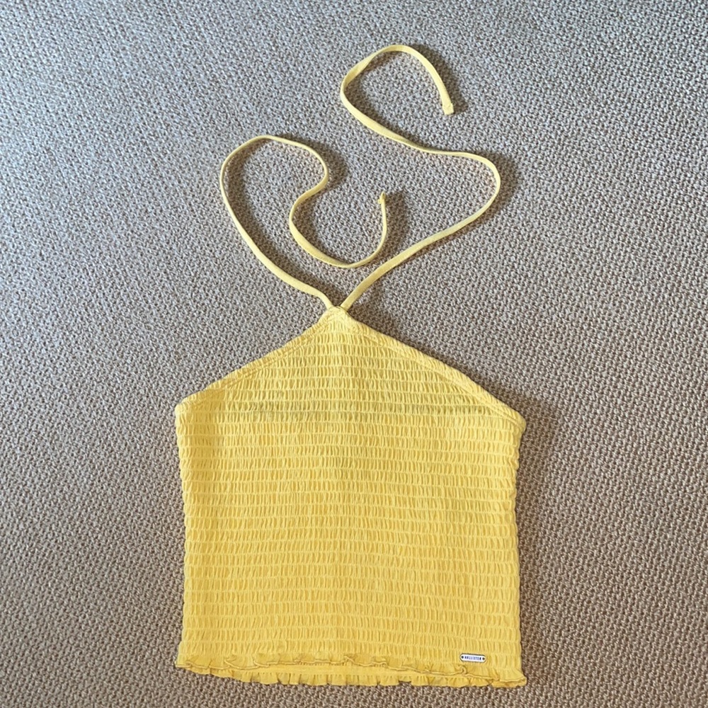 Holister tied halter top. Size XS